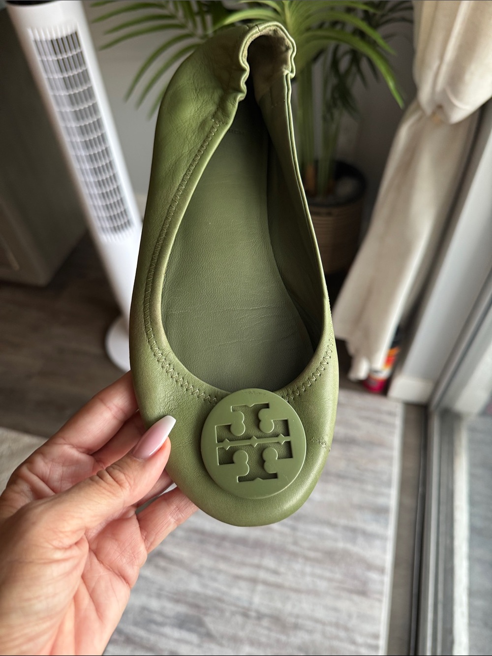 Tory Burch Olive Green Leather Logo Ballet Flat